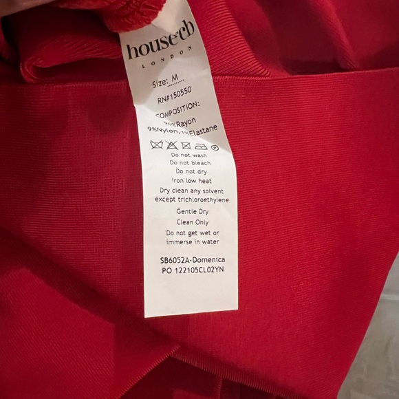 HOUSE OF CB 'Domenica' Red Sweetheart Neckline Bandage Dress - Picture 10 of 12